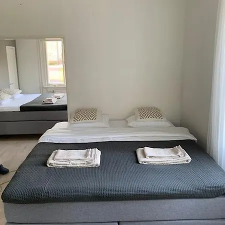 Appartement Smakfull Centrumlaegenhet, 3 R + K, 80 M2