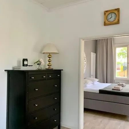 Smakfull Centrumlaegenhet, 3 R + K, 80 M2 Appartement