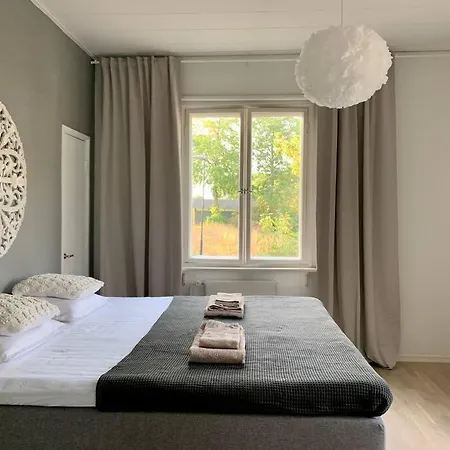 Smakfull Centrumlaegenhet, 3 R + K, 80 M2 Apartment