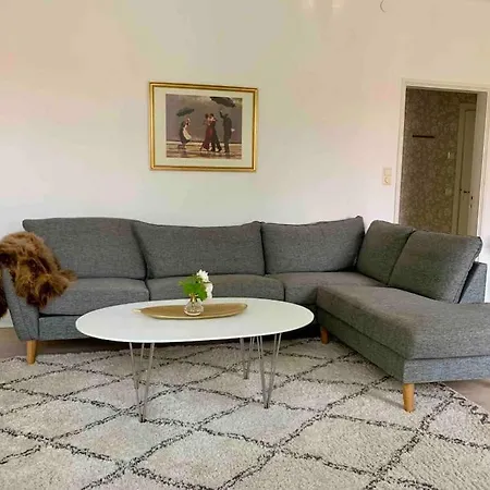 Appartement Smakfull Centrumlaegenhet, 3 R + K, 80 M2