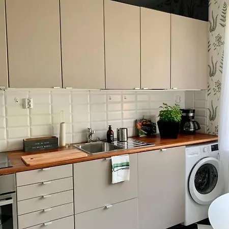 Apartman Smakfull Centrumlaegenhet, 3 R + K, 80 M2
