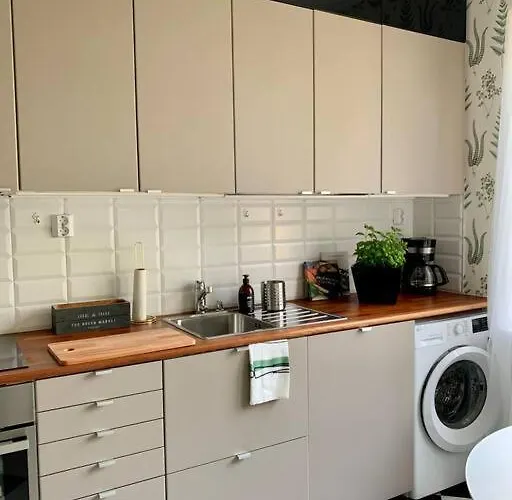 شقة Smakfull Centrumlaegenhet, 3 R + K, 80 M2